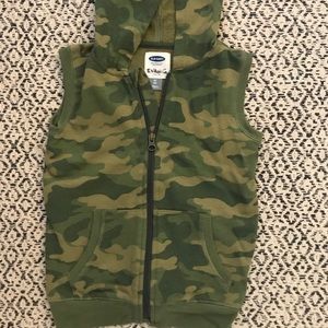 5T old navy vest